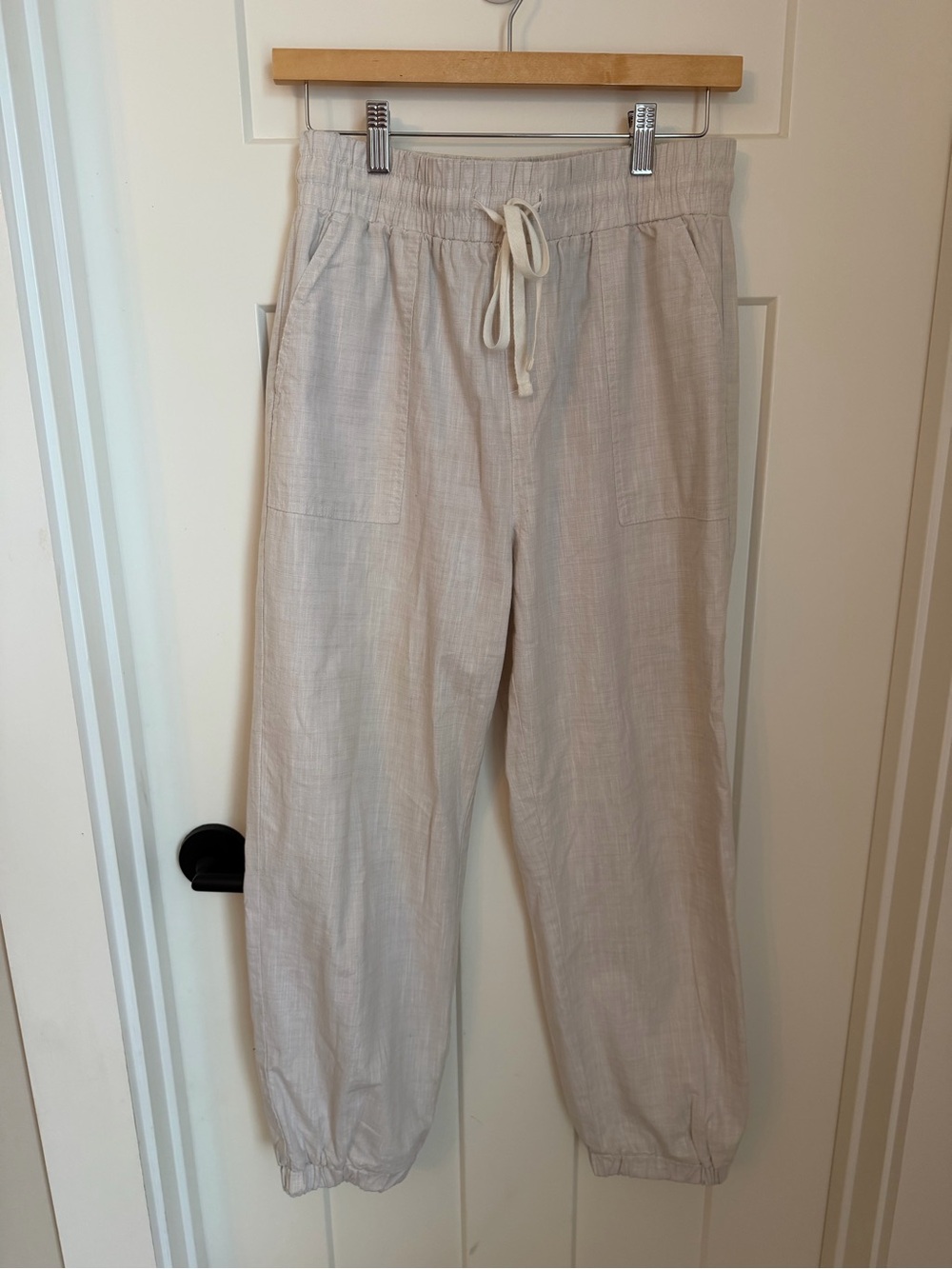 Loft Jogger Pants — Cream